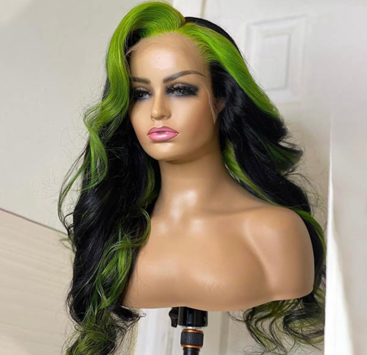 (Skunk Stripe) Transparent Frontal Wigs
